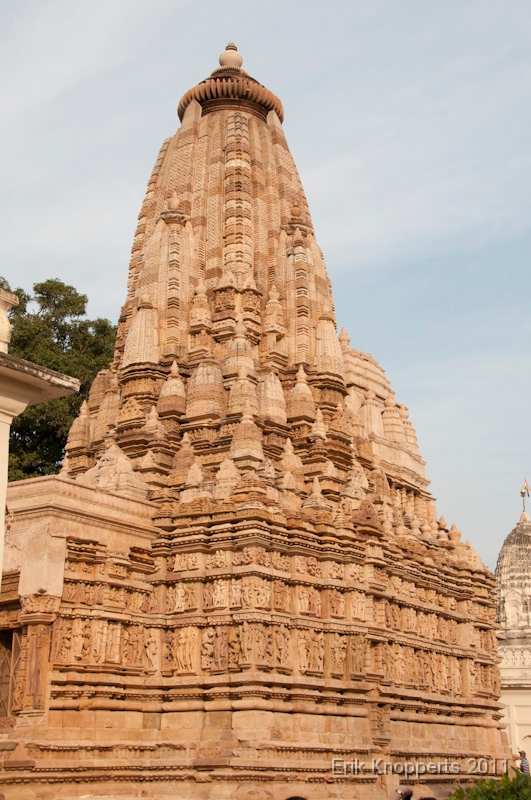 Khajuraho - westelijke tempel-9.jpg